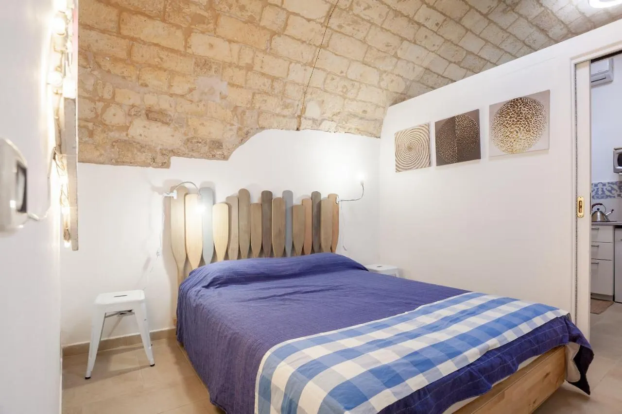 Apartament La Casuccia Cosy Flat In Old Center Bari